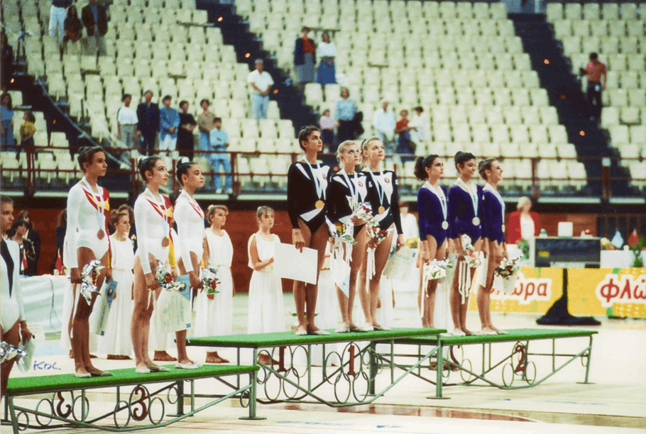 Carmen_Acedo,_Mónica_Ferrández_y_Carolina_Pascual_1991_Atenas.PNG