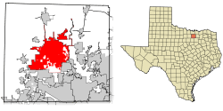 A map showing the state of Texas divided into counties. Denton County is located in north-eastern Texas, two counties south of the Oklahoma–Texas border.