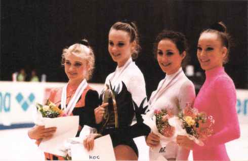 Larissa_Loukianenko,_Ekaterina_Serebrianskaya,_Maria_Petrova_y_Amina_Zaripova_1996_Budapest.png