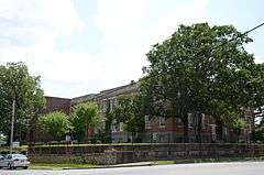 Robert E. Lee School