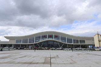  The current facades of Shangrao Railway Station terminal buildings.