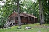 A one-story log cabin