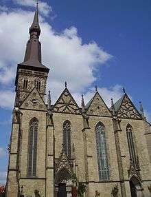 St. Marien (St. Mary’s Church) in Osnabrück, viewed from the Marktplatz (market place).